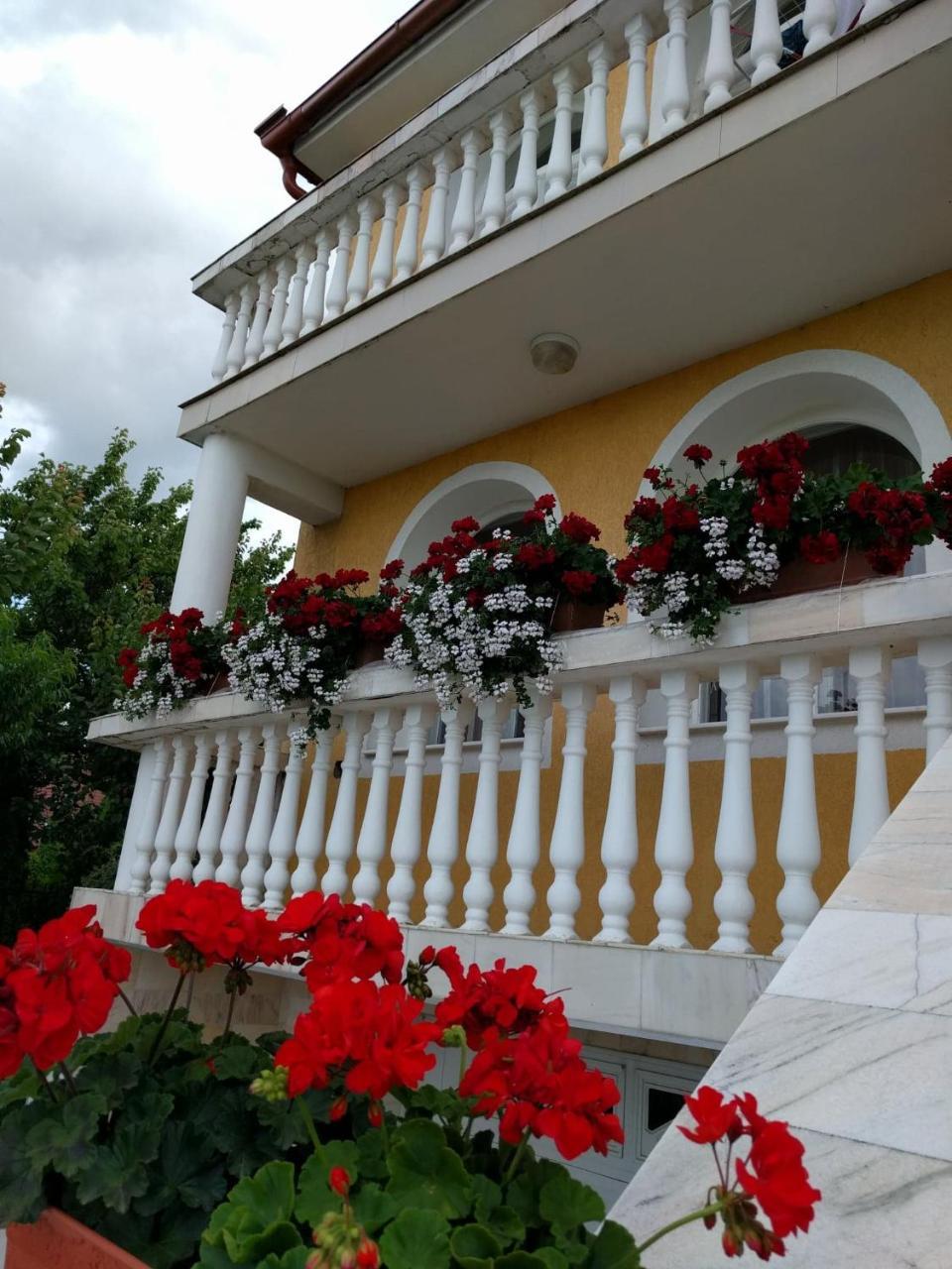 Casa Monica Hotel Baile Felix Bagian luar foto